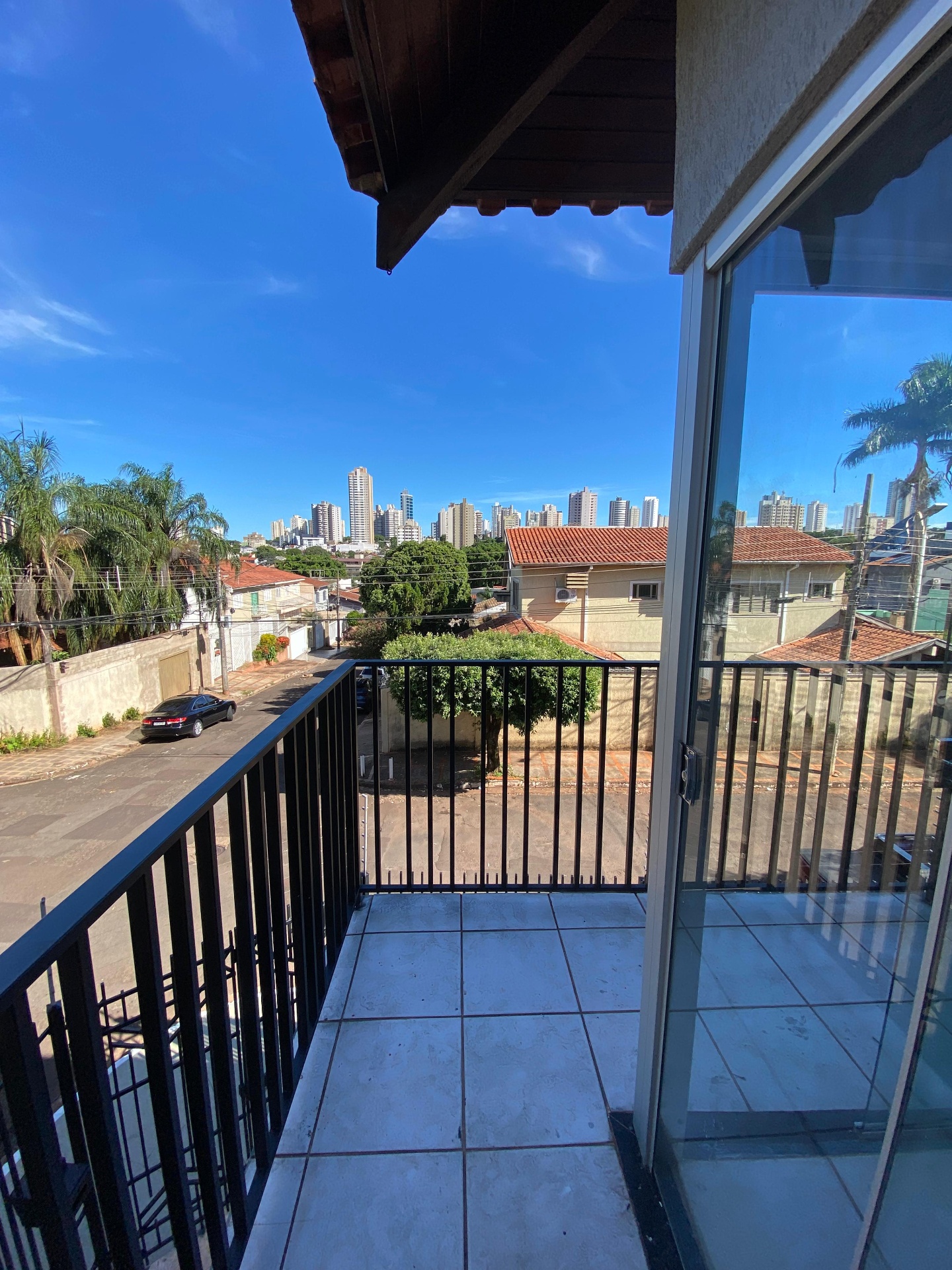 Vista da varanda para o skyline de Campo Grande